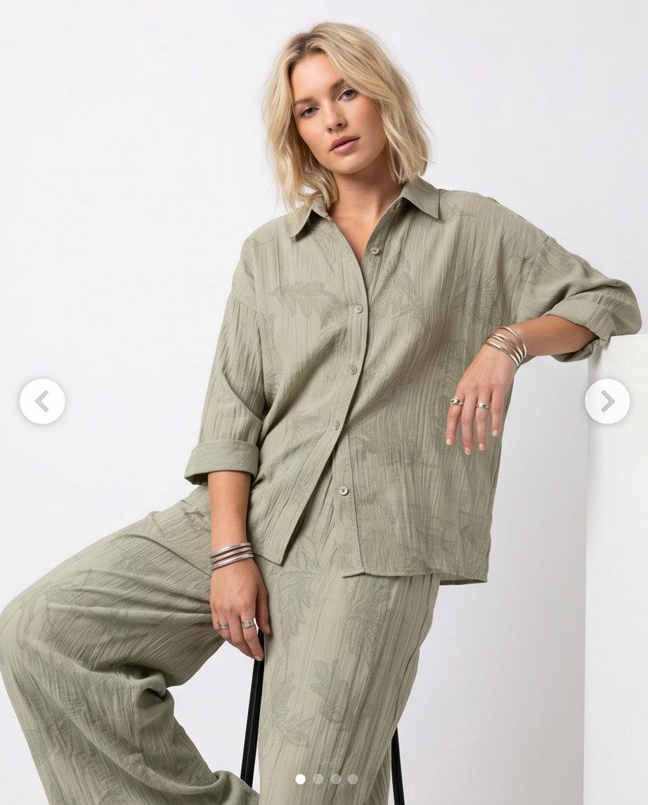 The Fern Frond Pants in Pistachio
