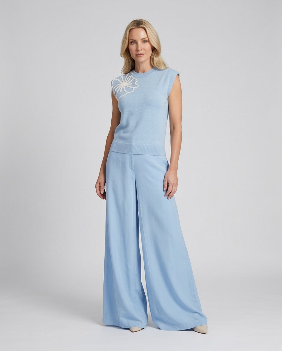 Bloom Line Sleeveless Knit Sky Blue